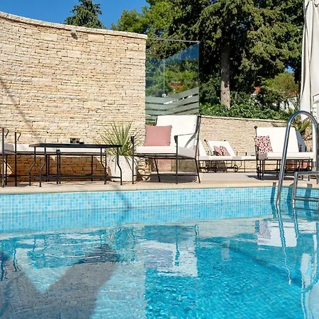 With A Swimming Pool Tisno, Murter - 3219 Gostinjska kuća Tisno