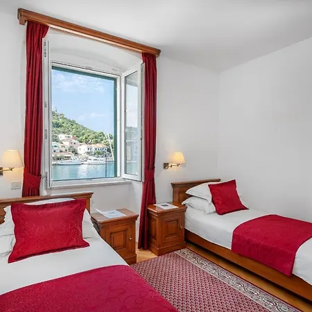 With A Swimming Pool Tisno, Murter - 3219 4*