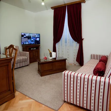 With A Swimming Pool Tisno, Murter - 3219 ゲストハウス 4*