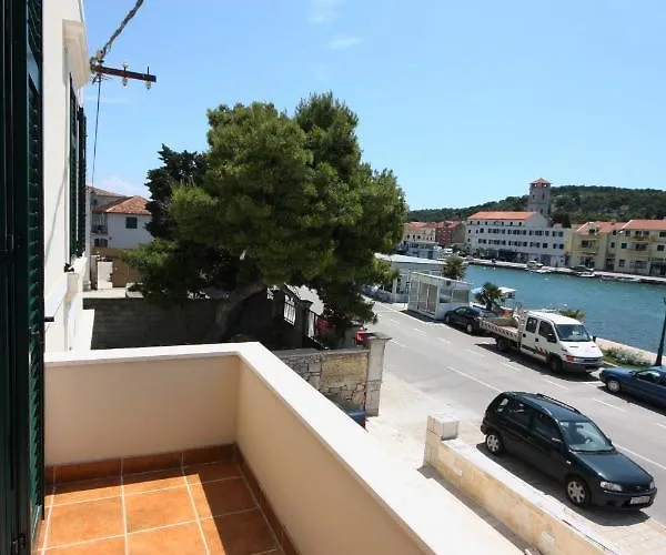 With A Swimming Pool Tisno, Murter - 3219 Тисно