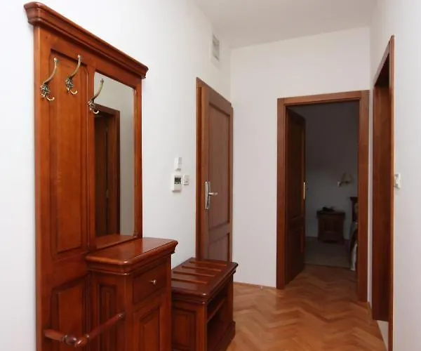 With A Swimming Pool Tisno, Murter - 3219 Гостевой дом 4*